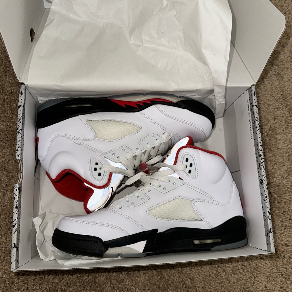 Air Jordan 5 Retro Fire Red Silver Tongue GS with receipt